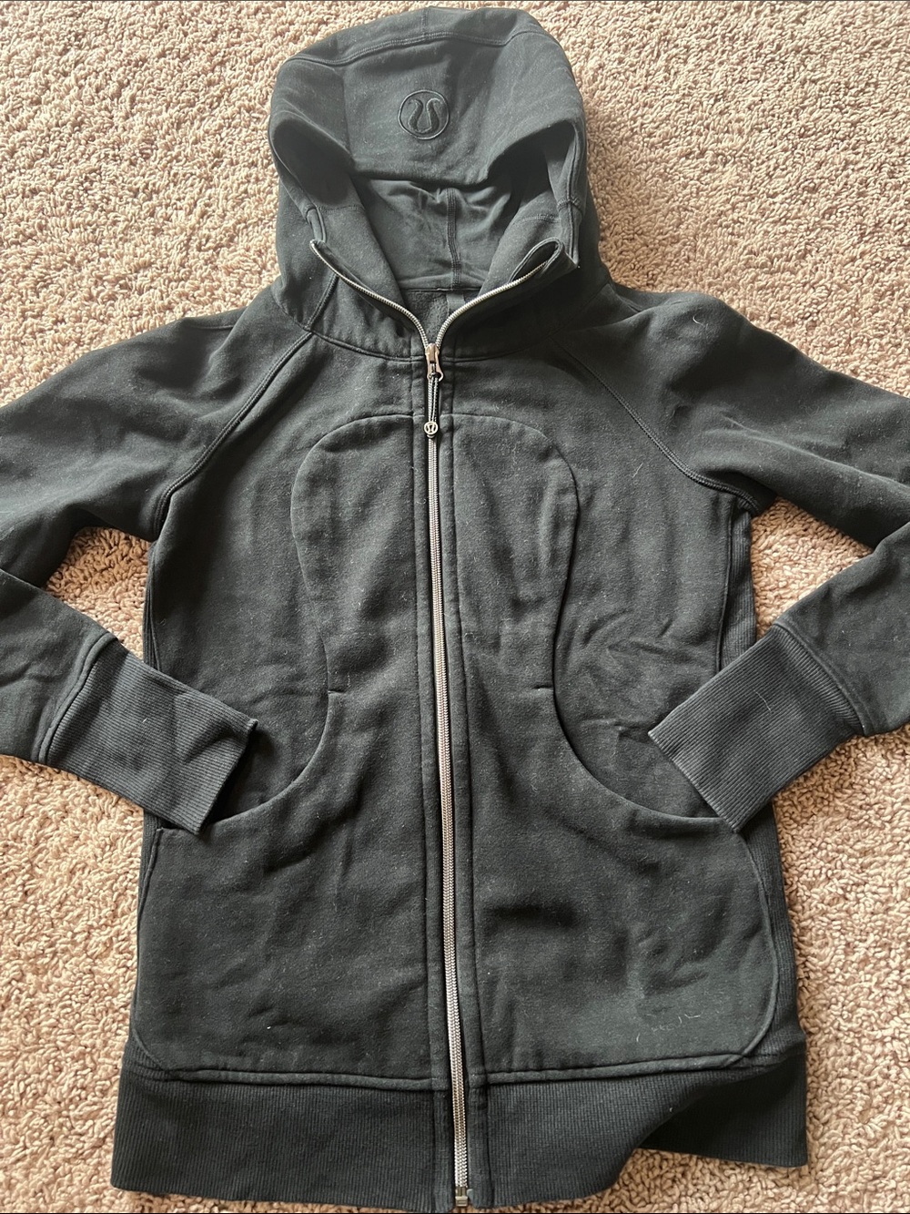 Lululemon Full Zip Scuba Hoodie Size 6Black EUC